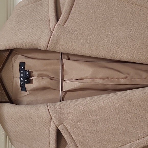 Nwot Theory camel color coat. - Picture 2 of 9